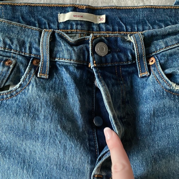 Levi’s Wedgie Button Fly Jean - Picture 7 of 8